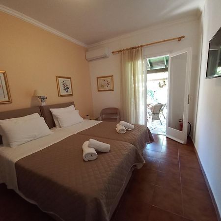 Villa Tina Country Beach Apartments Ахарави Стая снимка
