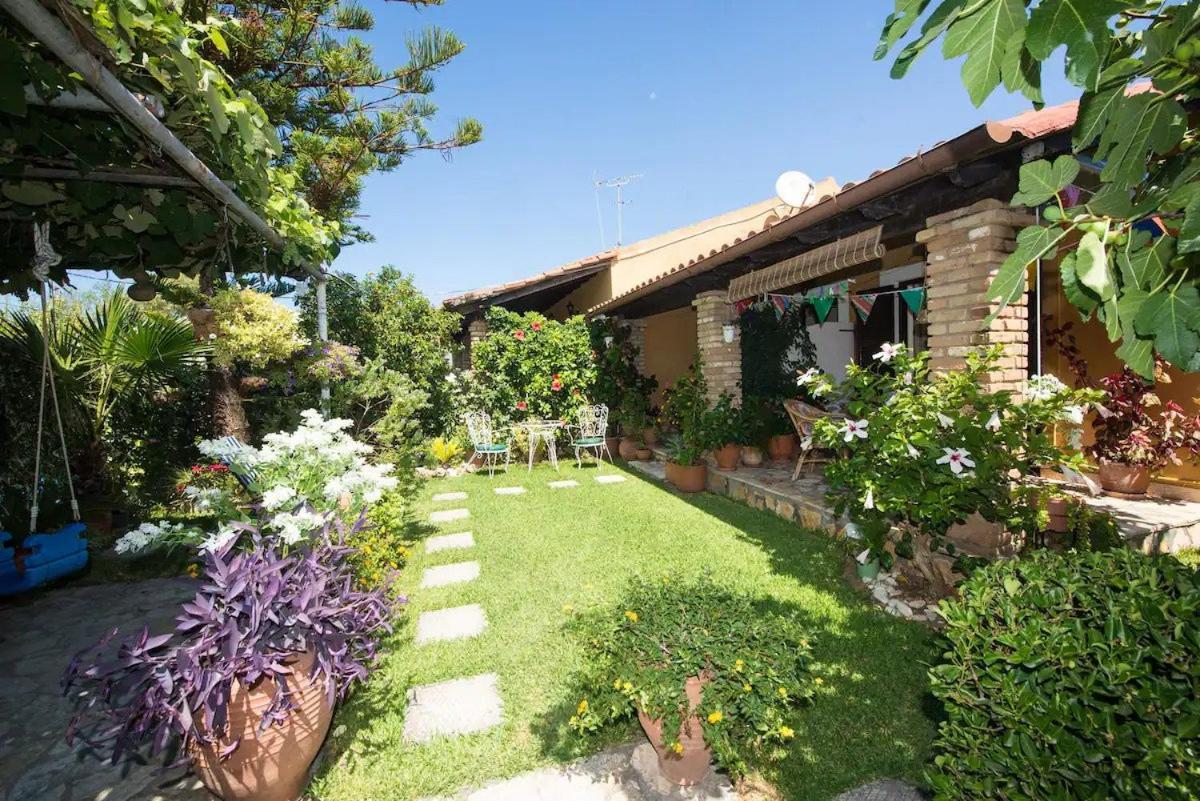 Villa Tina Country Beach Apartments Ахарави Екстериор снимка