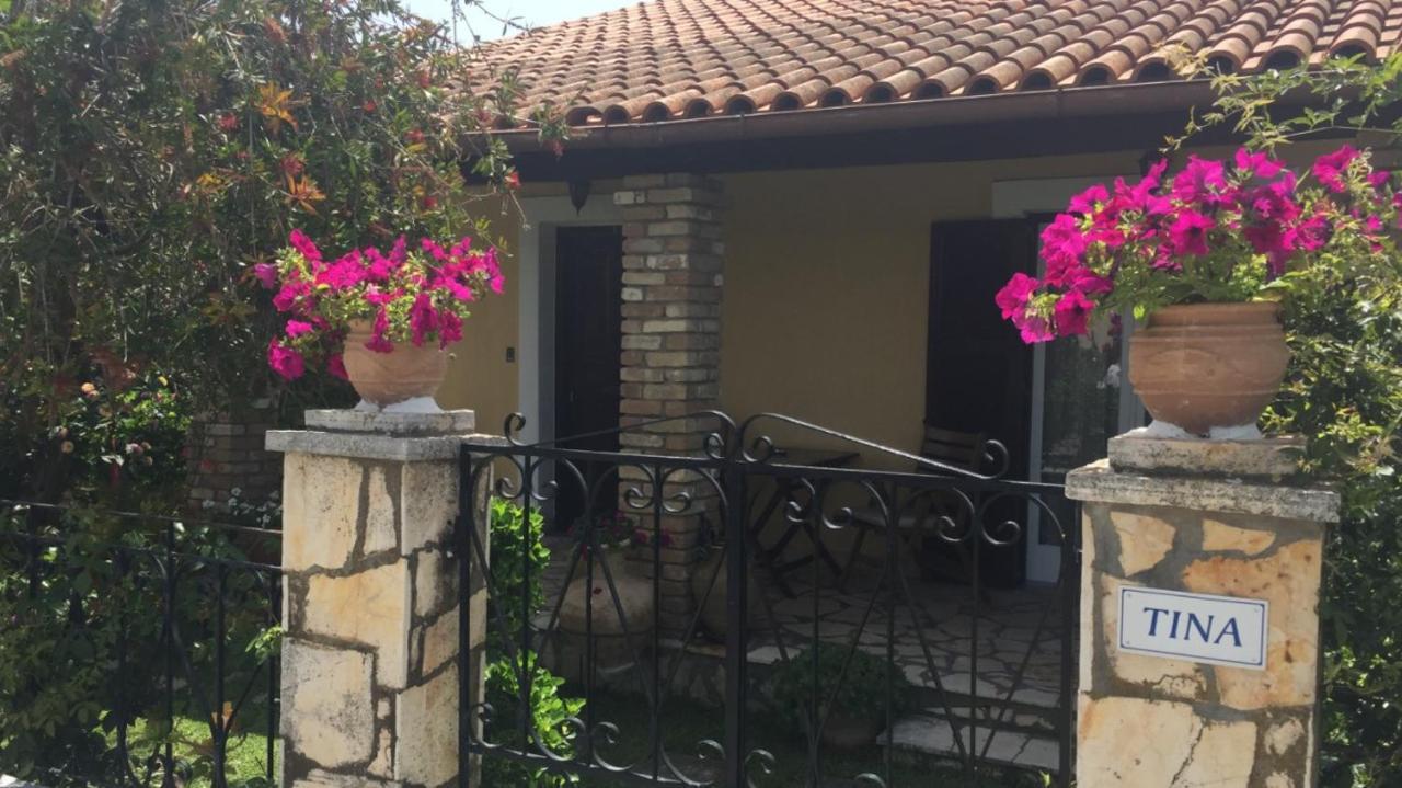 Villa Tina Country Beach Apartments Ахарави Екстериор снимка