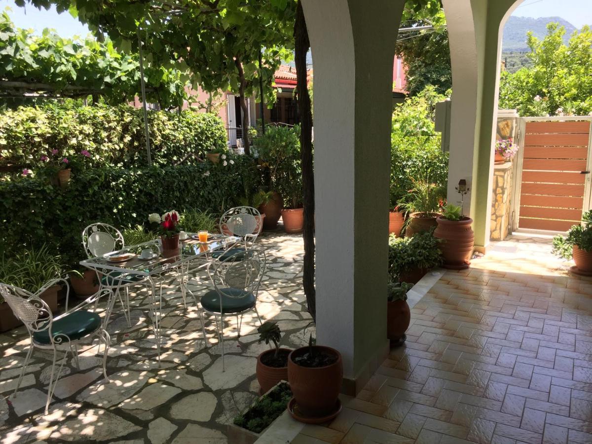 Villa Tina Country Beach Apartments Ахарави Екстериор снимка