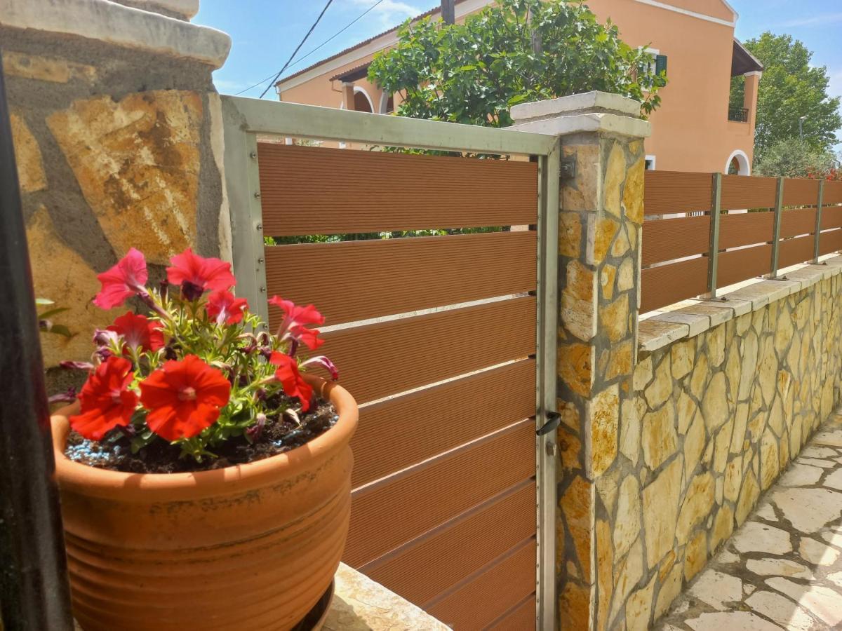 Villa Tina Country Beach Apartments Ахарави Стая снимка