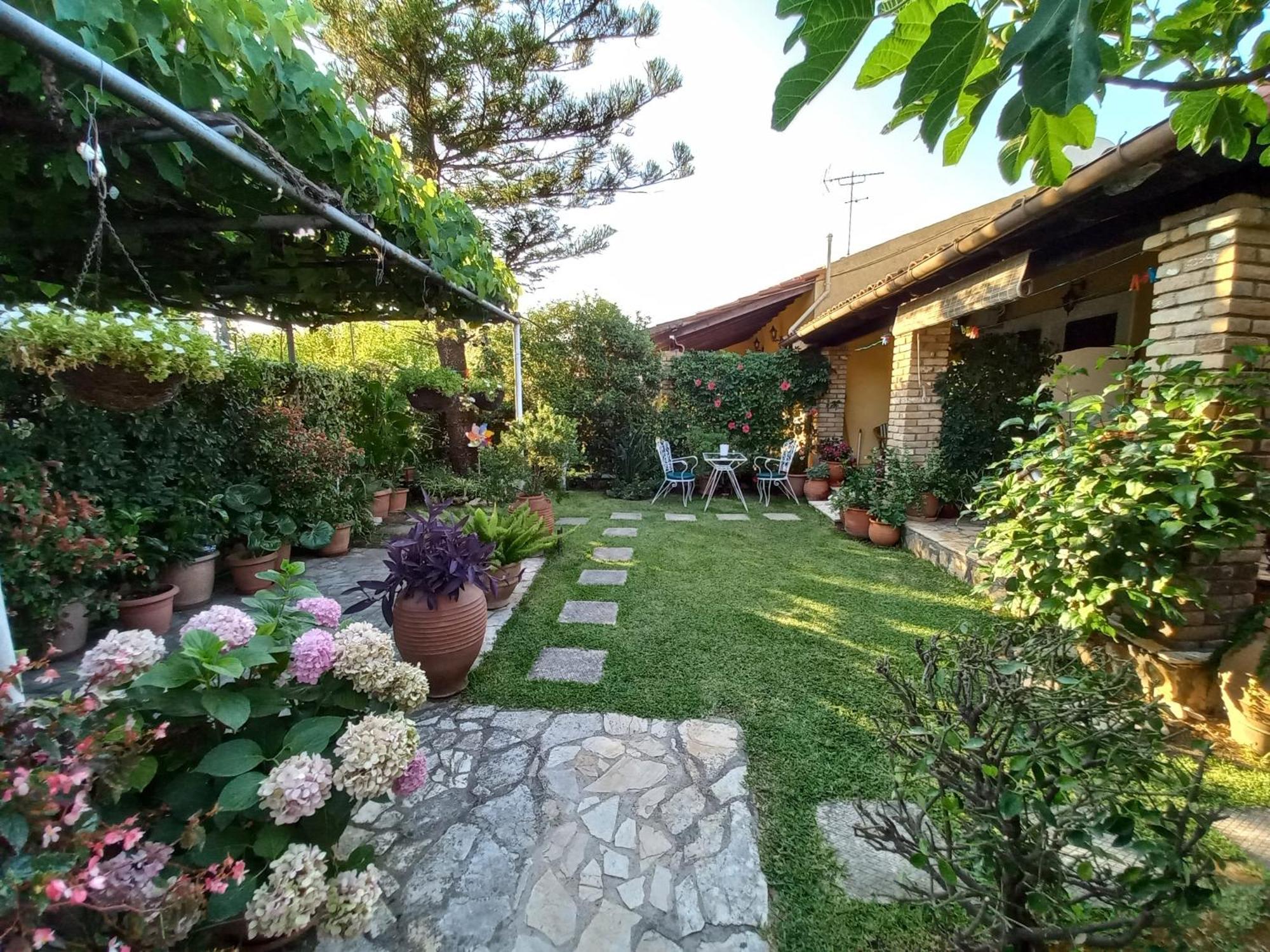 Villa Tina Country Beach Apartments Ахарави Стая снимка